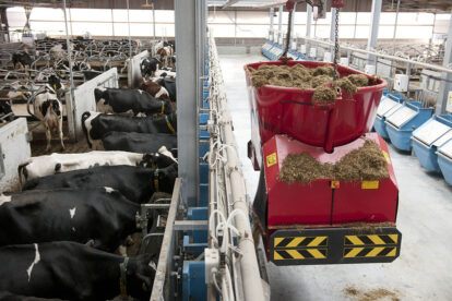 4 smart feeding technologies involved in the dairy industry - All About ...