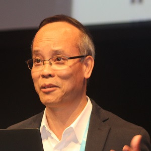 Dr Le Van Pham